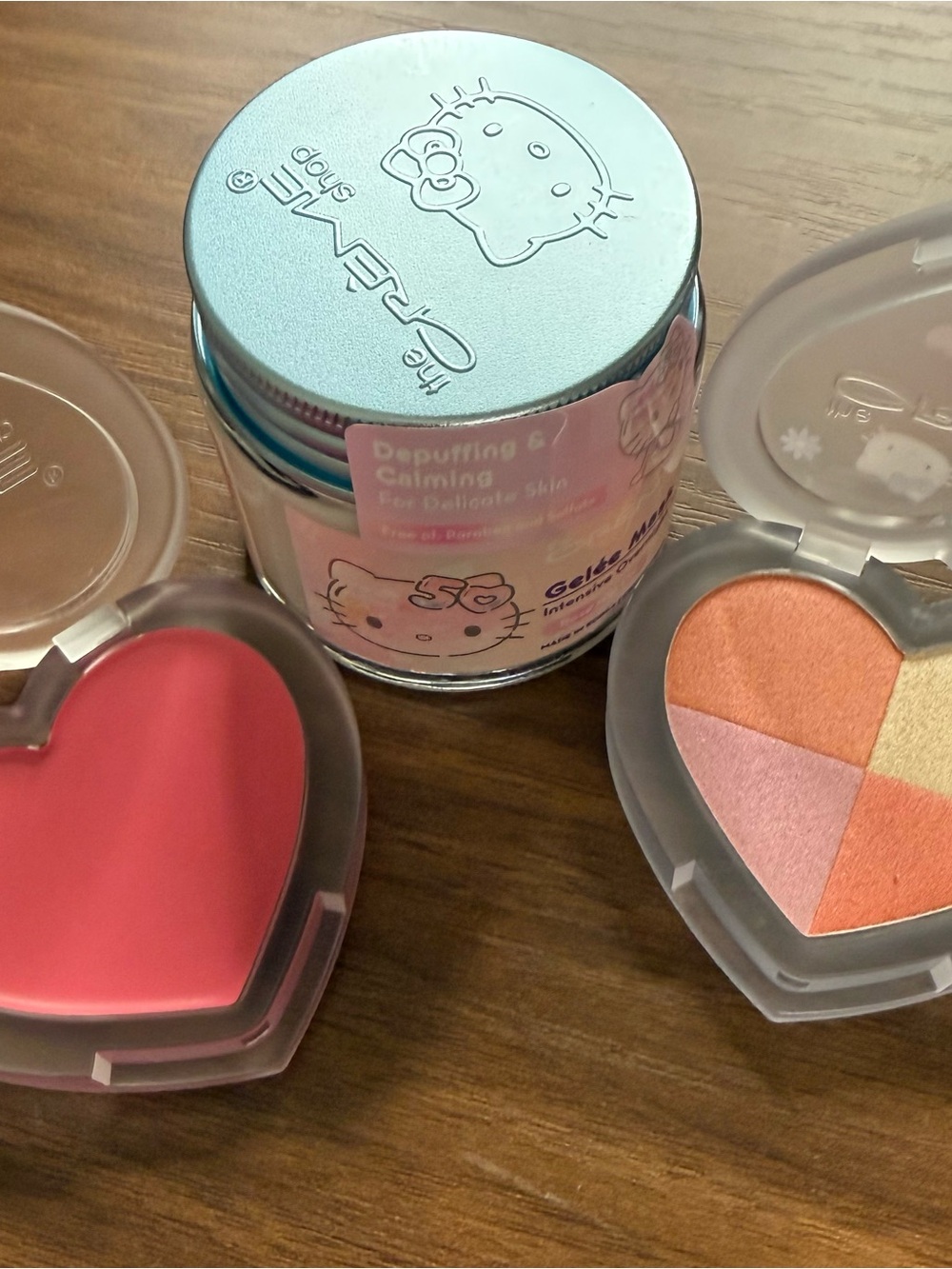 The Creme Shop x Minnie Mouse x Hello Kitty Gelèe Mask Beauty Bundle